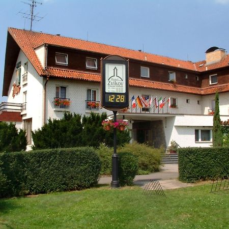 Resort Hotel Zvikov Zvikovske Podhradi Luaran gambar