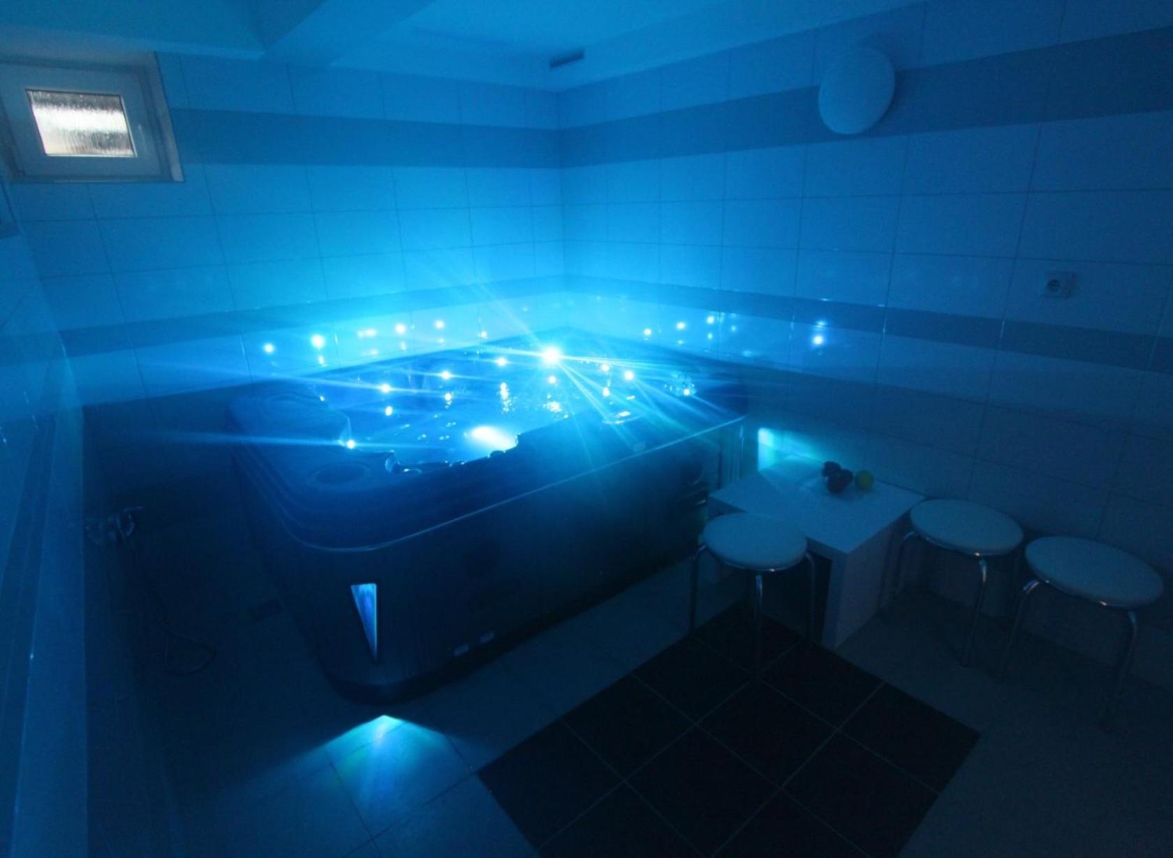 Resort Hotel Zvikov Zvikovske Podhradi Luaran gambar