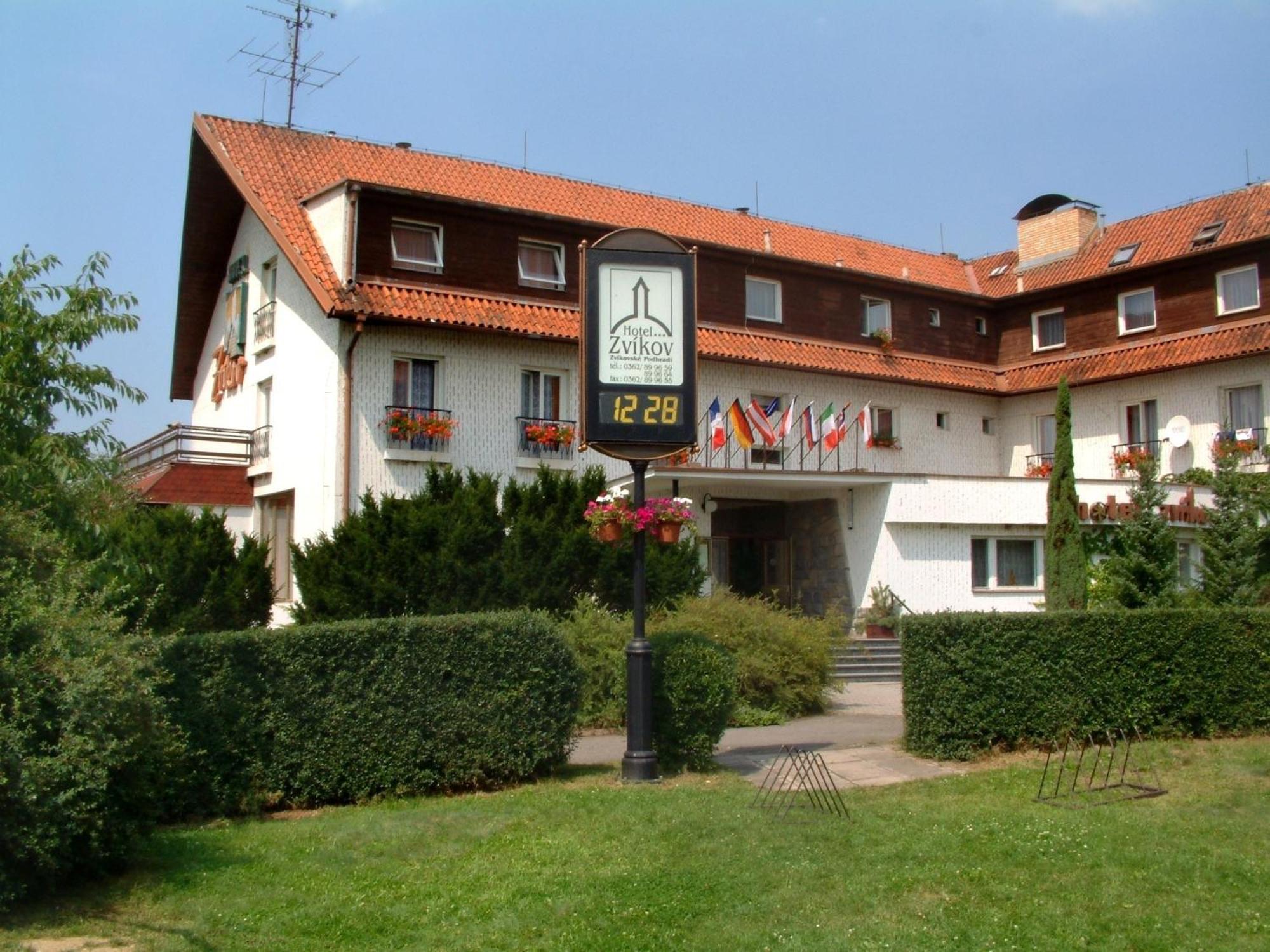 Resort Hotel Zvikov Zvikovske Podhradi Luaran gambar