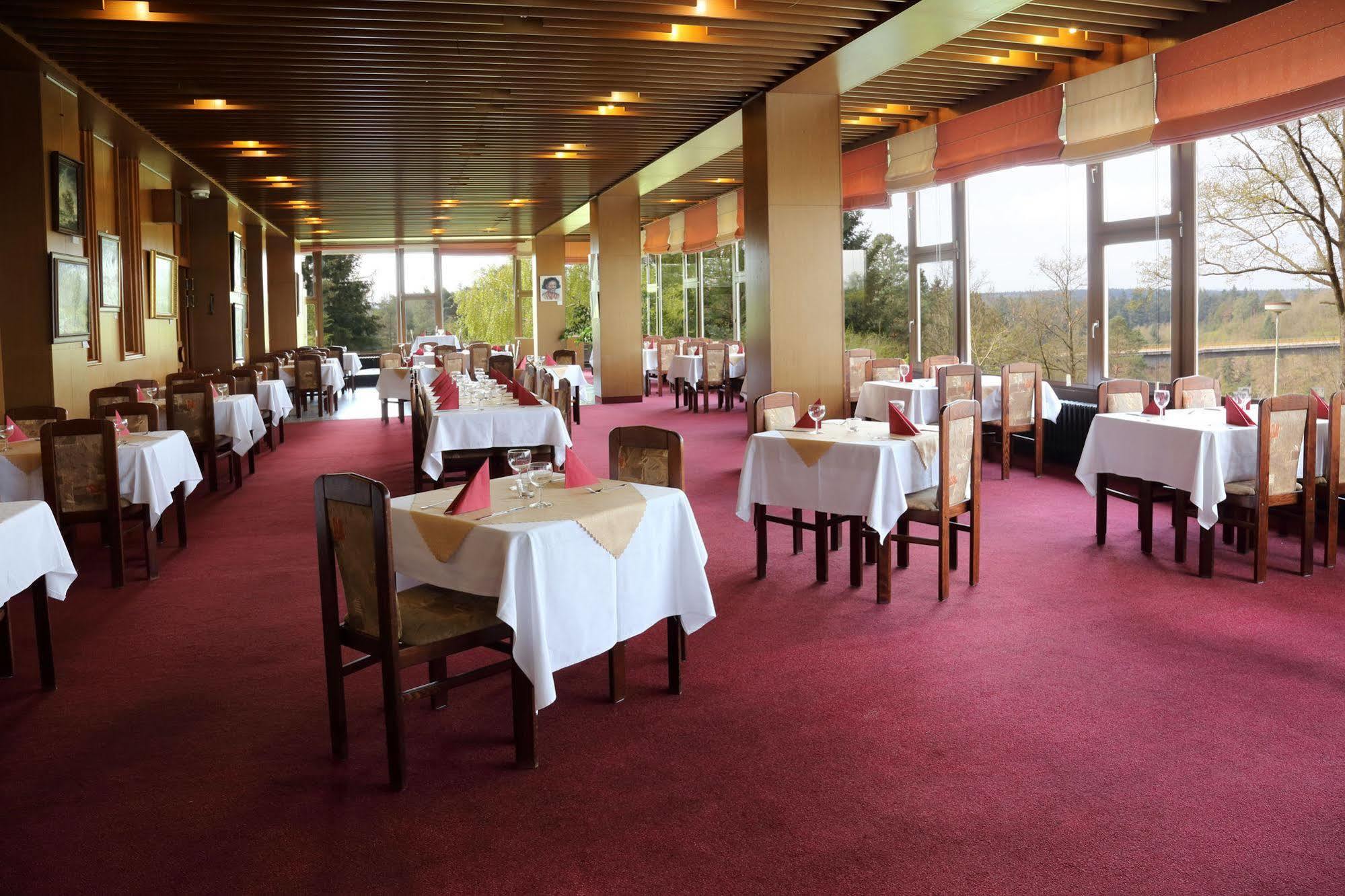Resort Hotel Zvikov Zvikovske Podhradi Luaran gambar