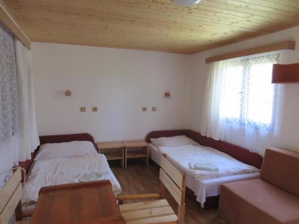 Resort Hotel Zvikov Zvikovske Podhradi Luaran gambar